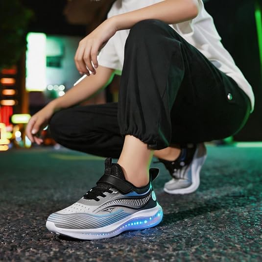 Kids Light Up Shoes, USB Rechargeable Sneakers for Boys and Girls